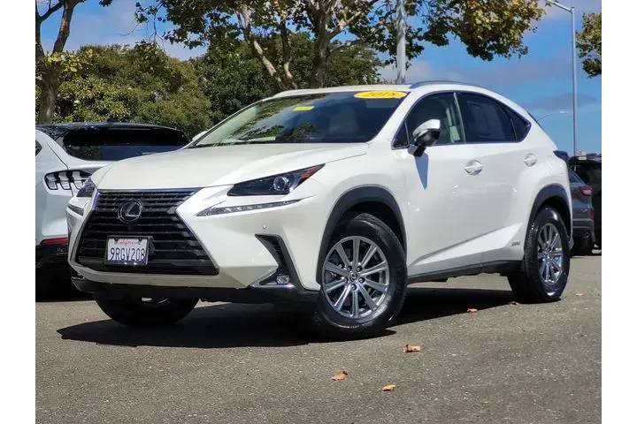 $30449 : Lexus NX 300h 2018 AWD 4dr C image 2