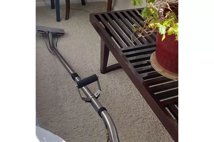 Carpet cleaning company image 5