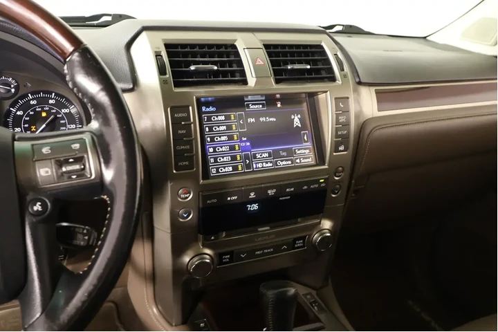 $26489 : Lexus GX 460 2018 AWD 4dr SU image 5