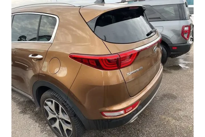 $9900 : Kia Sportage 2017 AWD SX Tur image 8