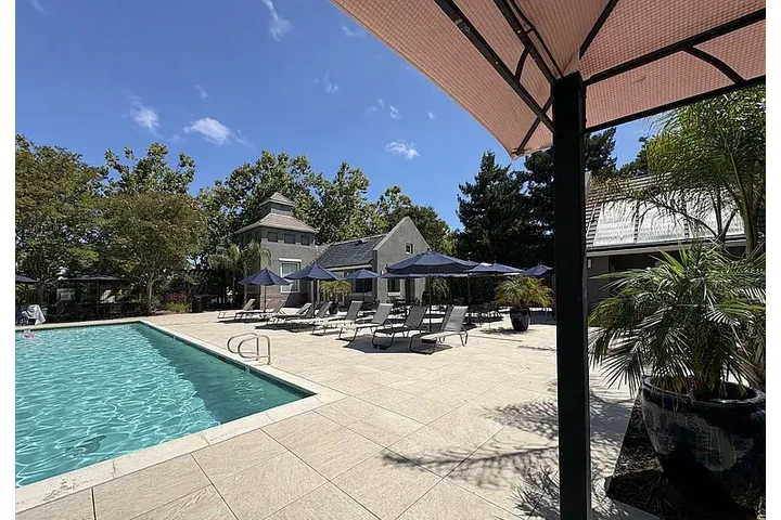 $3750 : HOUSE RENT IN MOUNTAIN VIEW CA image 6