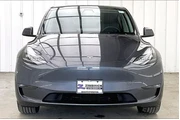 $28490 : Tesla Model Y 2023 AWD Long thumbnail