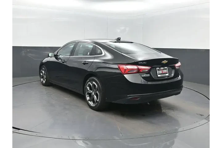 $17495 : Chevrolet Malibu 2022 LT 4dr image 3