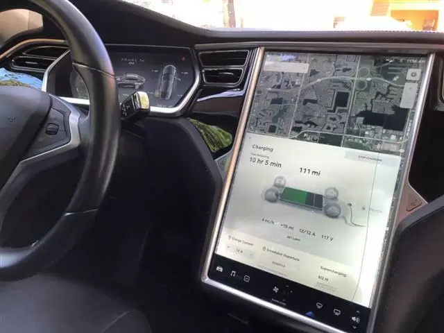 $29000 : 2013 Tesla Model S 60 Sedan 4D image 5