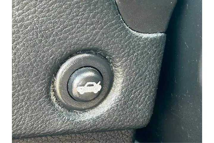 Dodge Avenger 2013 SE 4dr Se image 6