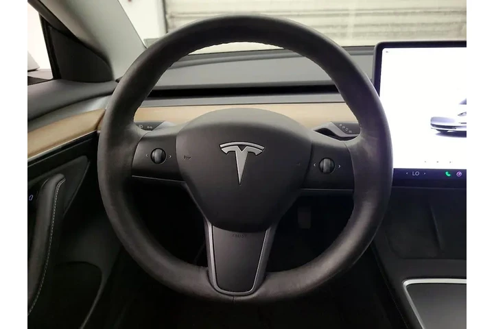$26998 : Tesla Model 3 2023 4dr Sedan image 10