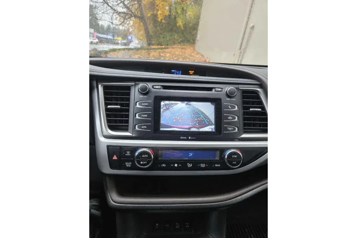 $19999 : 2014 Highlander LE Plus image 10