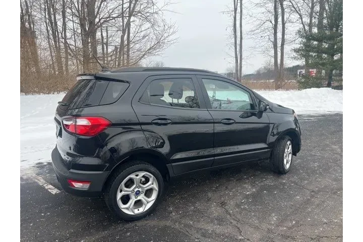 $16820 : Ford EcoSport 2021 AWD SE 4d image 2