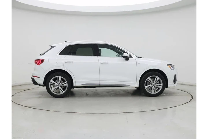 $37998 : Audi Q3 2024 AWD quattro S l image 7