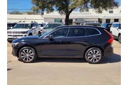 $25300 : Volvo XC60 2022 B5 Momentum thumbnail