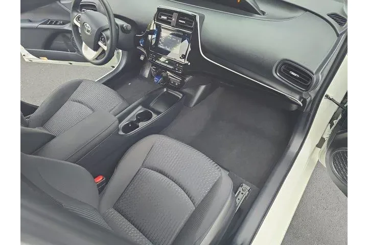 $19995 : Toyota Prius 2017 Two 4dr Ha image 9