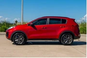 $19156 : Kia Sportage 2022 AWD Nightf thumbnail