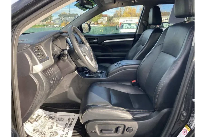 $19999 : 2015 Highlander XLE image 10