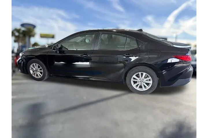 $26817 : Toyota Camry 2025 LE 4dr Sed image 7