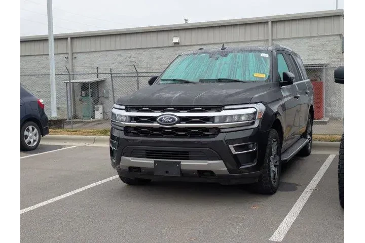 $38438 : Ford Expedition 2023 4x4 Lim image 4