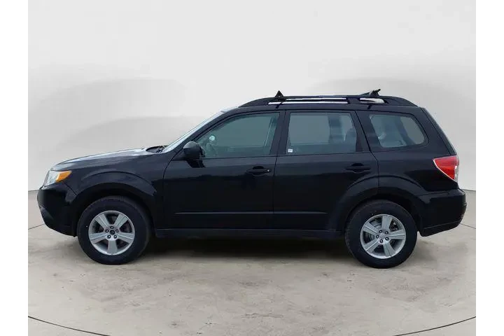 $9561 : Subaru Forester 2011 AWD 2.5 image 10