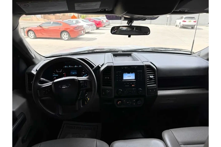 2022 F-250 SD Platinum Crew C image 9