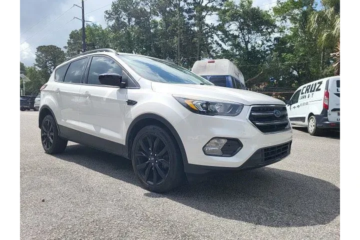 $13998 : Ford Escape 2019 SE 4dr SUV image 4