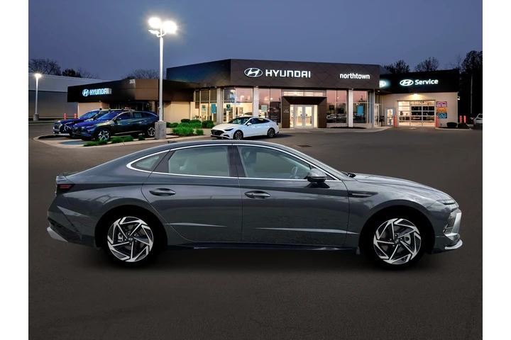 $29212 : Hyundai SONATA 2026 SEL Spor image 9