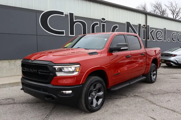 $37988 : 2022 1500 Big Horn 4x4 Crew C image 1