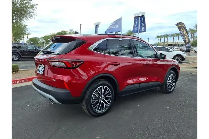 $36619 : Ford Escape Plug-In Hybrid 2 image 4