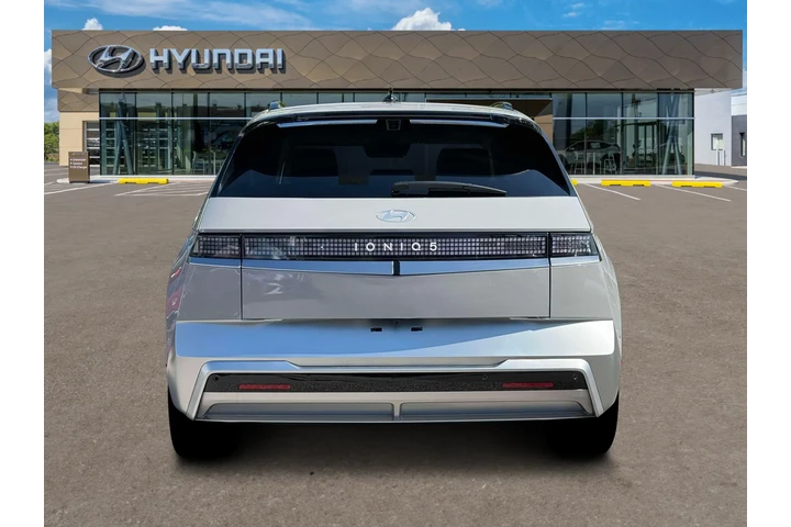 $37310 : Hyundai IONIQ 5 2025 Limited image 6