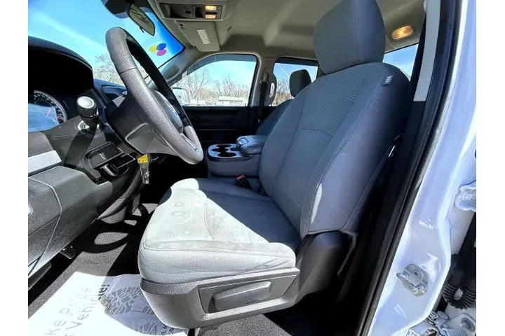 $18495 : Ram 1500 2018 4x4 Express 4d image 10