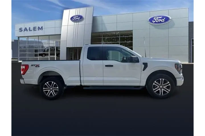 $35995 : Ford F-150 2023 4x4 XL 4dr S image 2