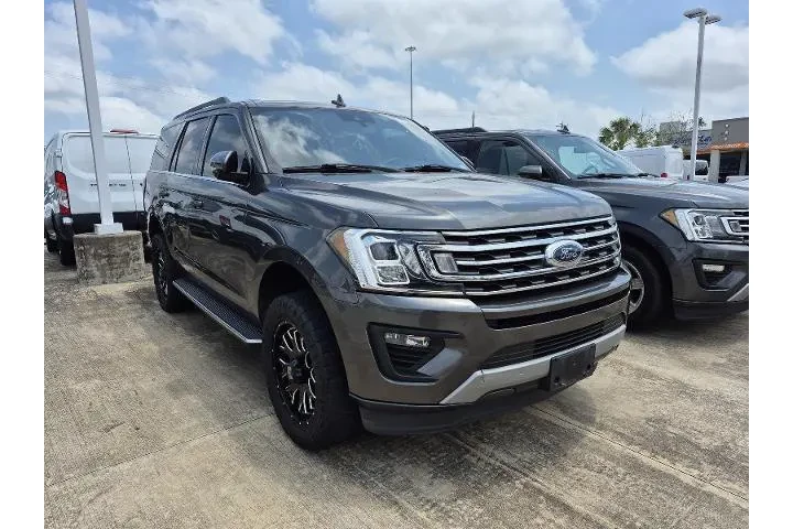 $26816 : Ford Expedition 2020 4x2 XLT image 2
