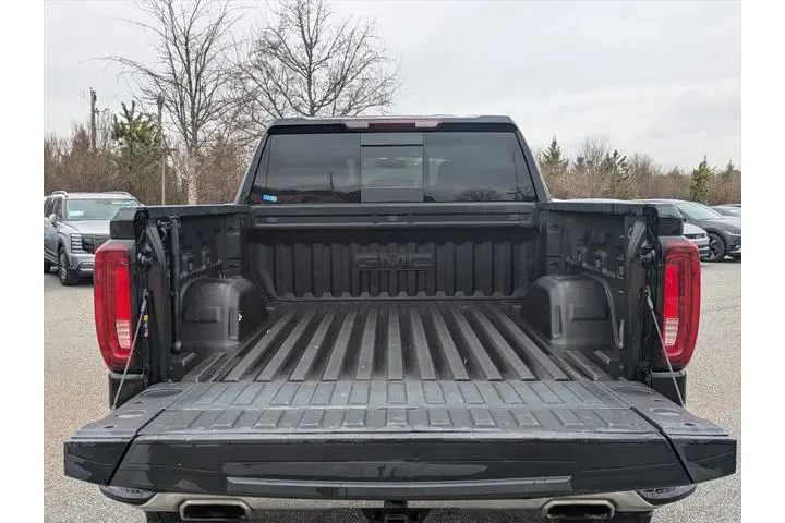 $36595 : GMC Sierra 1500 2021 4x4 SLT image 6