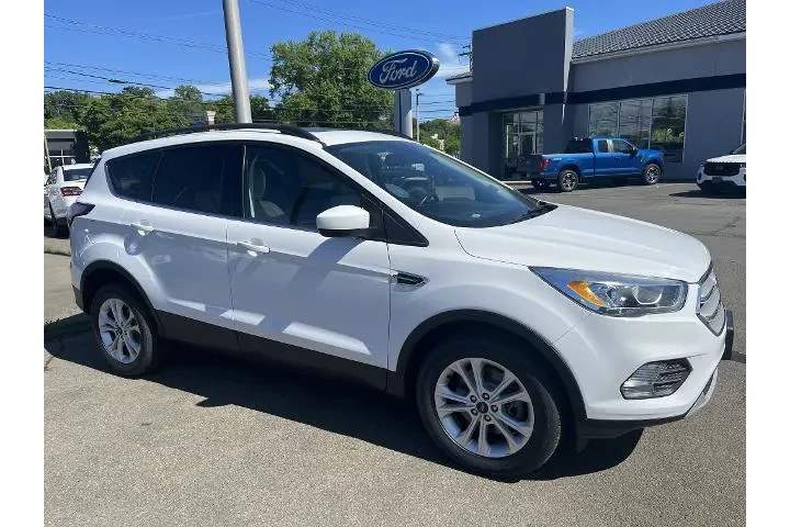 $15687 : Ford Escape 2018 AWD SEL 4dr image 1