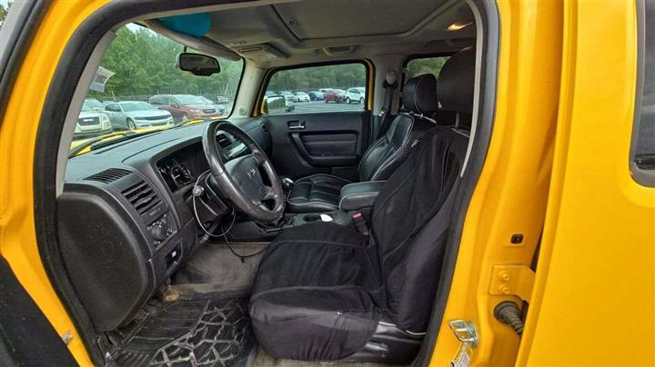 $12000 : 2007 HUMMER H3 image 6