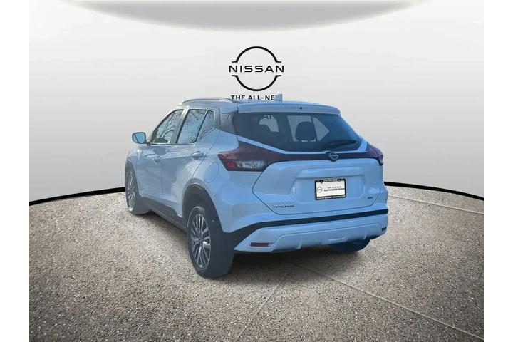 $16595 : Nissan Kicks 2023 SV 4dr Cro image 7