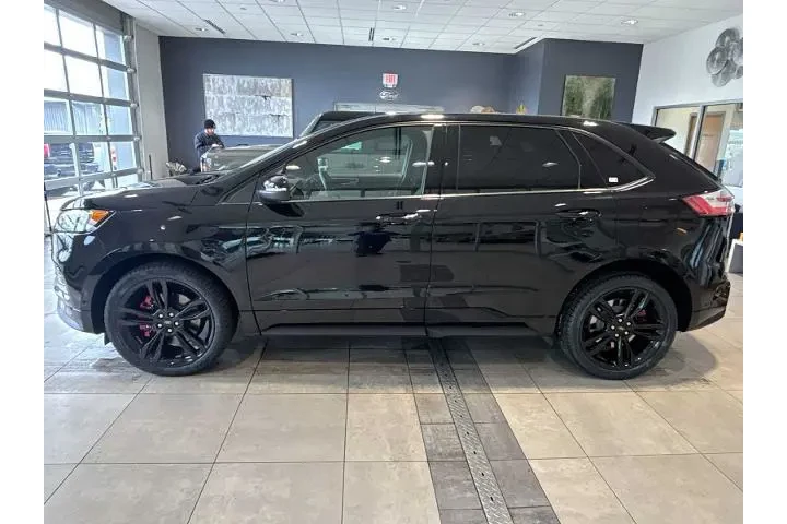 $32884 : Ford Edge 2023 AWD ST 4dr Cr image 6