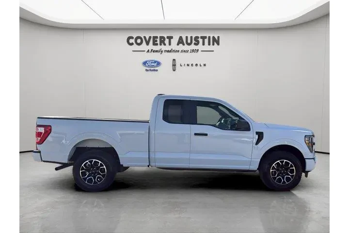 $35847 : Ford F-150 2023 4x4 XL 4dr S image 6