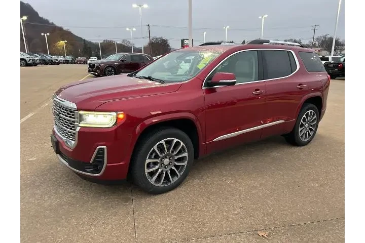 $27900 : GMC Acadia 2022 4x4 Denali 4 image 2