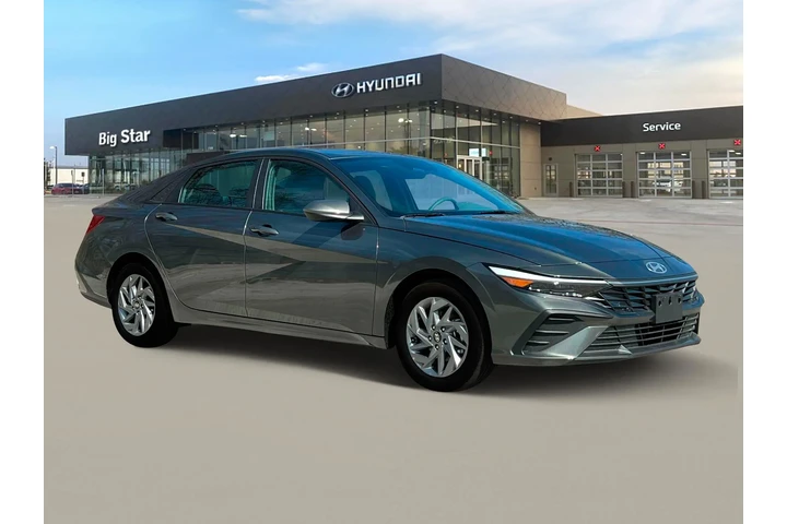 $22013 : Hyundai ELANTRA 2024 SEL 4dr image 10