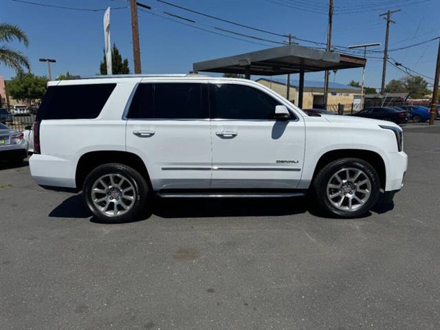 $27998 : 2019 GMC Yukon Denali image 9