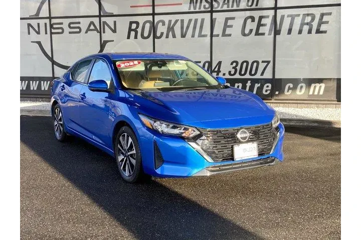 $15915 : Nissan Sentra 2025 SV 4dr Se image 2