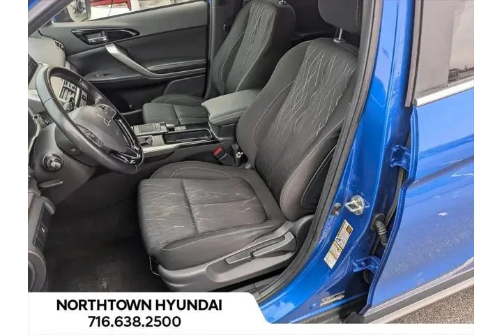 $14700 : Mitsubishi Eclipse Cross 201 image 8