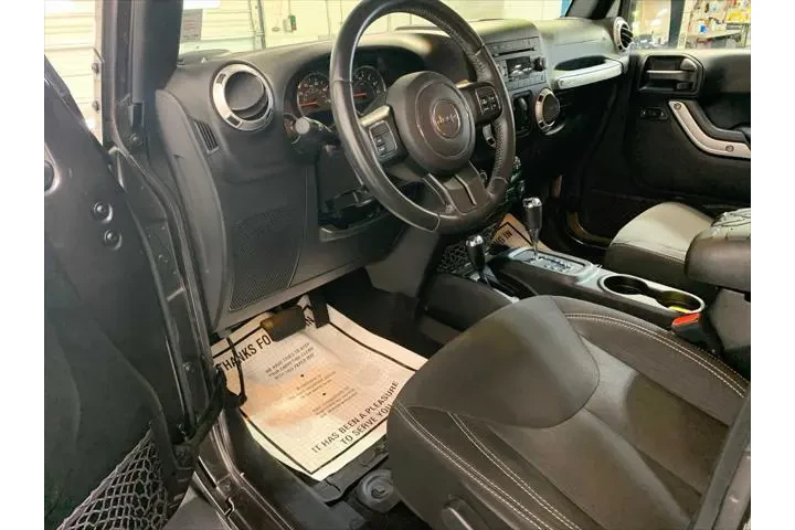 $21975 : Jeep Wrangler Unlimited 2016 image 8