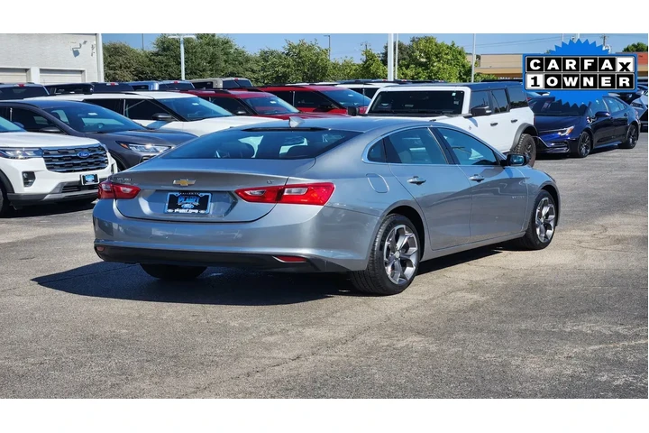 $17459 : Chevrolet Malibu 2023 LT 4dr image 7