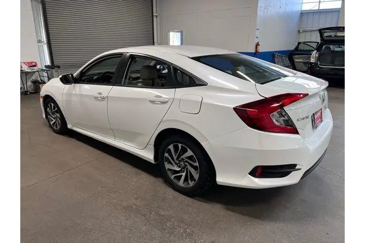 $15478 : Honda Civic 2016 EX 4dr Seda image 5