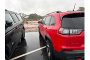 $15992 : Jeep Cherokee 2019 4x4 Trail thumbnail