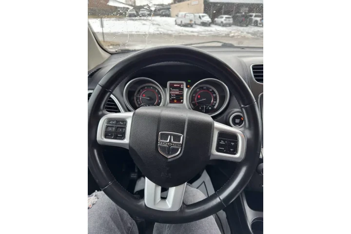 $10750 : 2019 Journey SE image 10