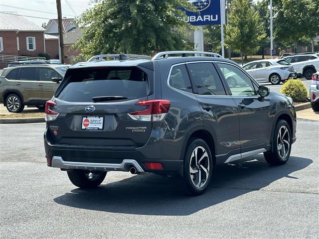 $40214 : PRE-OWNED 2024 SUBARU FORESTER image 2