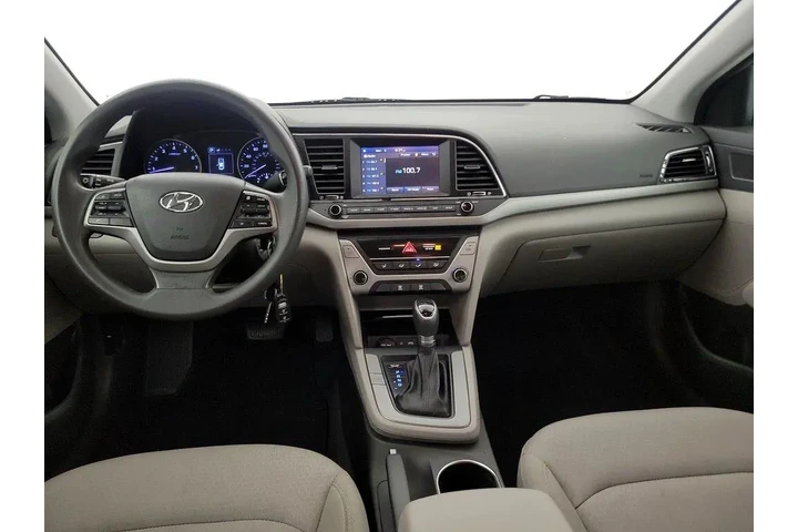 $13998 : Hyundai ELANTRA 2018 SEL 4dr image 9