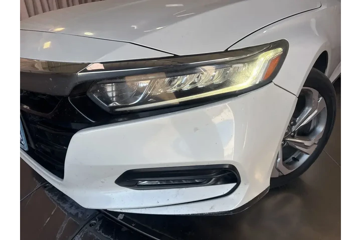 $15799 : Honda Accord 2018 EX 4dr Sed image 2