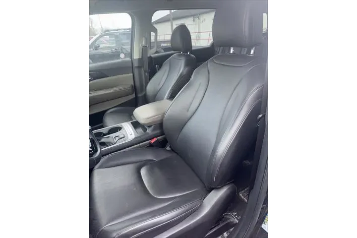 $33933 : Kia Carnival 2025 LXS 4dr Mi image 6