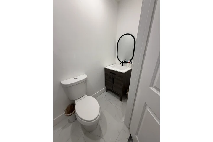 $1000 : Cuarto privado image 6